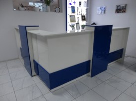 Стойка ресепшн для компании "Сириус"